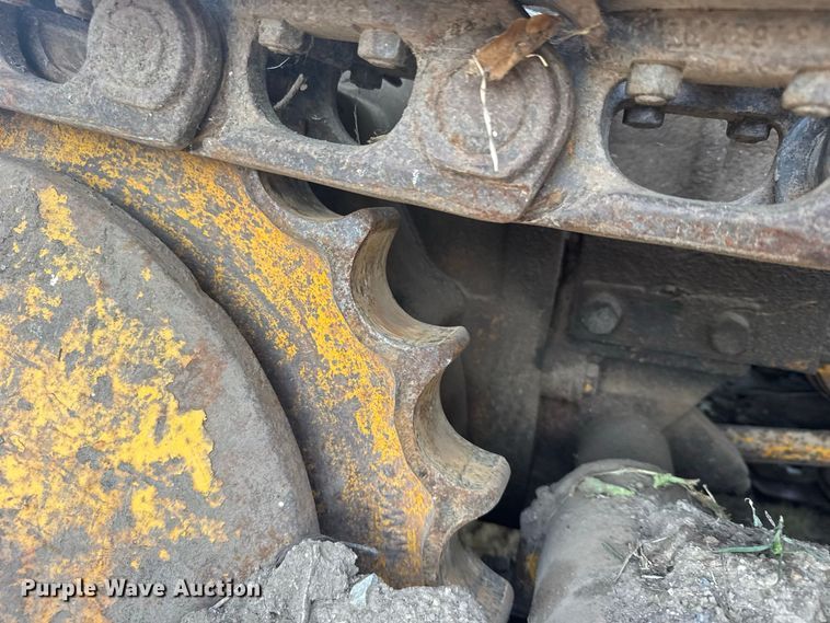 image for item DY3177 John Deere 450 track loader
