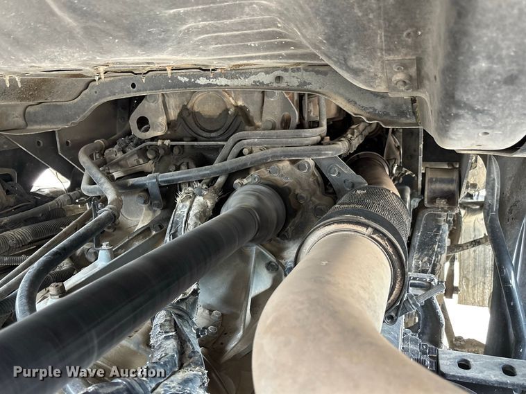 image for item DZ4547 2015 Freightliner 114SD ready mix truck