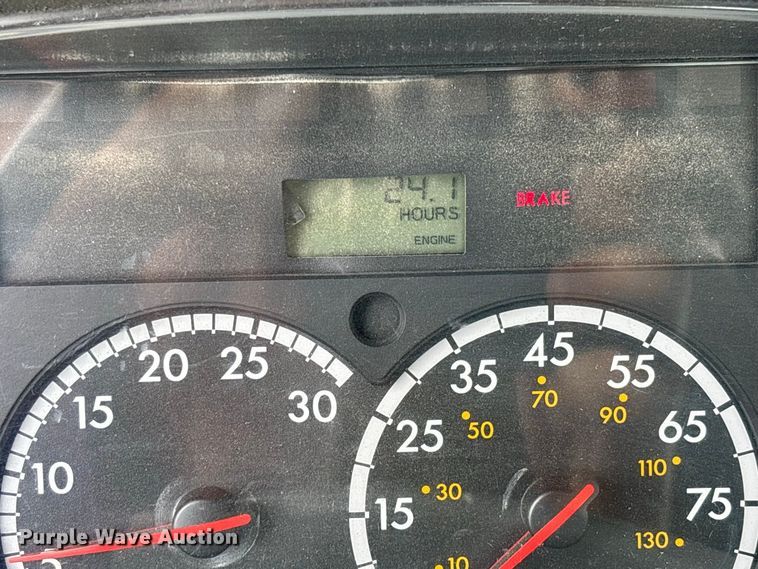 image for item DZ4547 2015 Freightliner 114SD ready mix truck