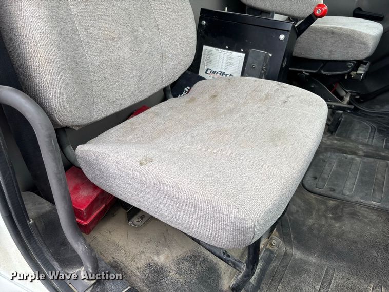 image for item DZ4547 2015 Freightliner 114SD ready mix truck
