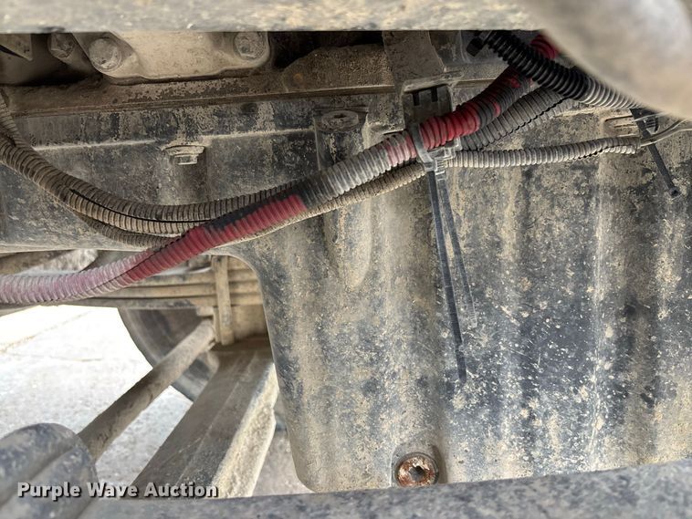 image for item DZ4547 2015 Freightliner 114SD ready mix truck