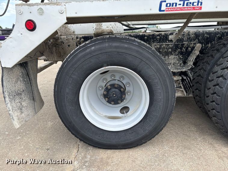 image for item DZ4547 2015 Freightliner 114SD ready mix truck