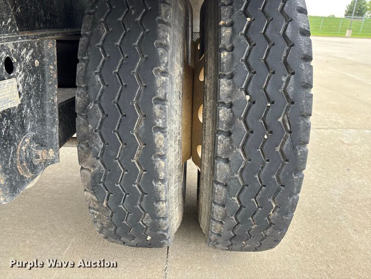 image for item DZ4551 2024 Smith-Co SX2-40-34 side dump trailer