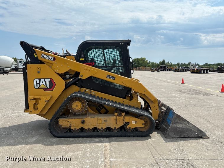 image for item DZ4552 2022 Caterpillar 299D3 tracked skid steer loader