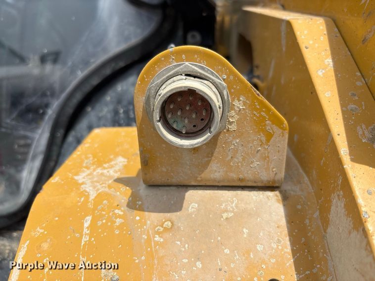 image for item DZ4552 2022 Caterpillar 299D3 tracked skid steer loader