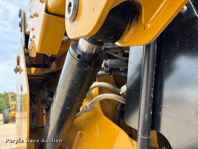 image for item DZ4552 2022 Caterpillar 299D3 tracked skid steer loader