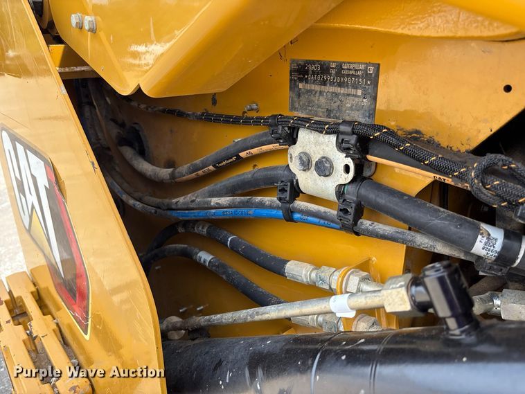 image for item DZ4552 2022 Caterpillar 299D3 tracked skid steer loader
