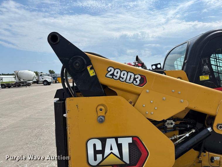 image for item DZ4552 2022 Caterpillar 299D3 tracked skid steer loader