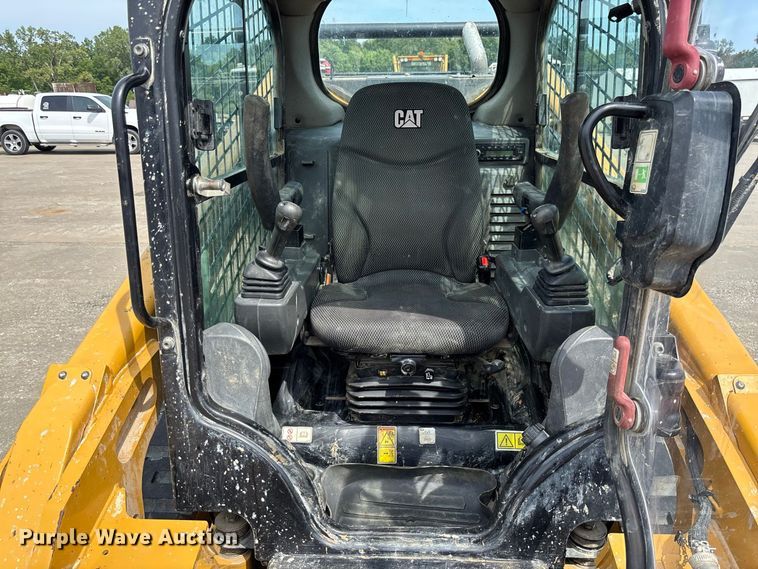 image for item DZ4552 2022 Caterpillar 299D3 tracked skid steer loader