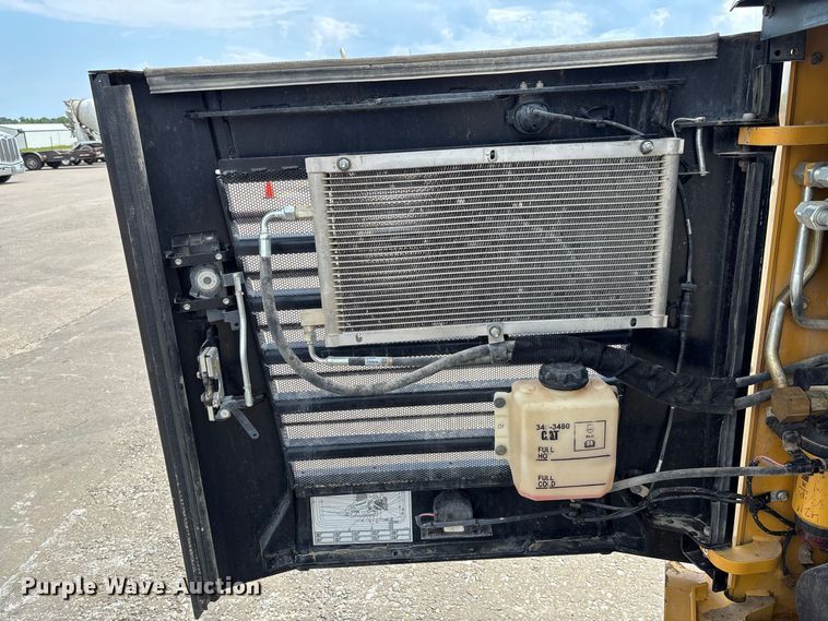 image for item DZ4552 2022 Caterpillar 299D3 tracked skid steer loader