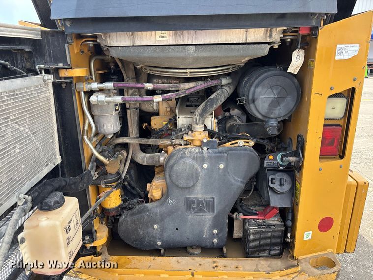 image for item DZ4552 2022 Caterpillar 299D3 tracked skid steer loader