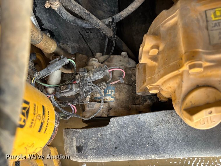 image for item DZ4552 2022 Caterpillar 299D3 tracked skid steer loader