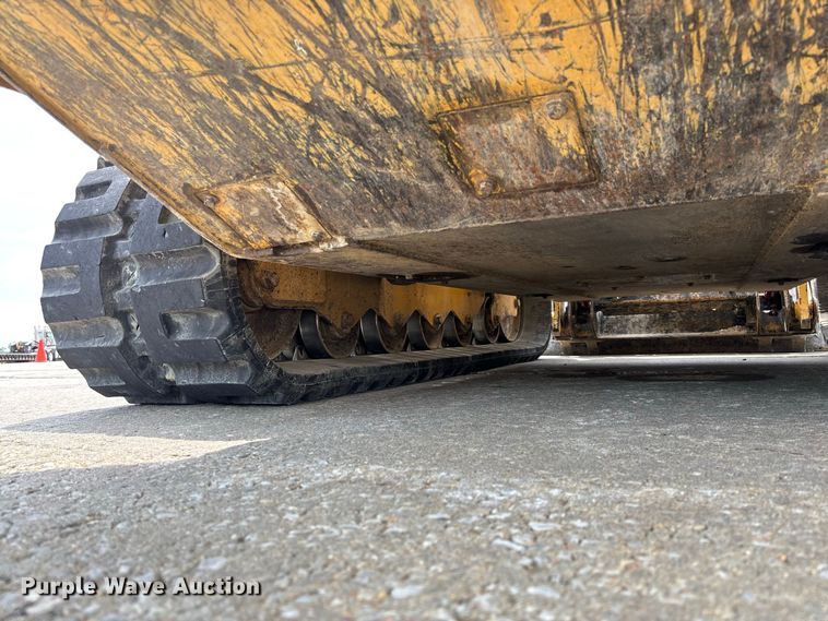 image for item DZ4552 2022 Caterpillar 299D3 tracked skid steer loader