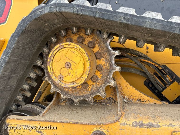 image for item DZ4552 2022 Caterpillar 299D3 tracked skid steer loader