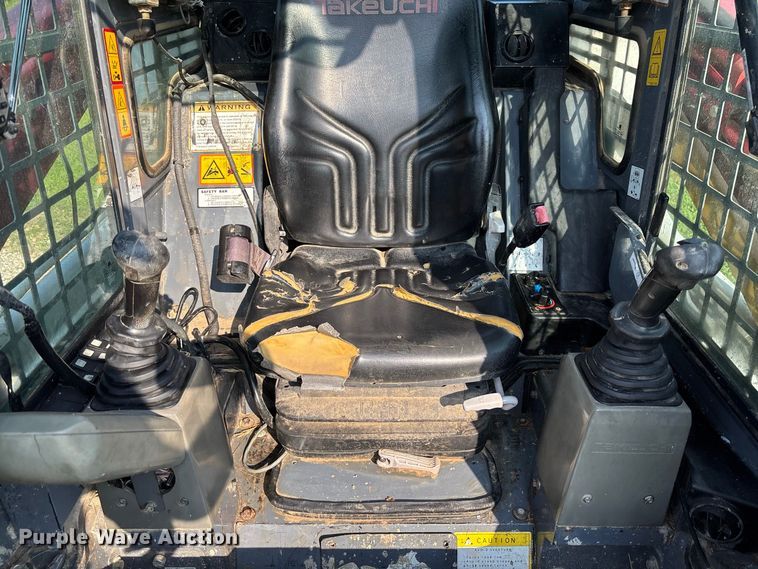 image for item DZ4567 2012 Takeuchi TL12 tracked skid steer loader