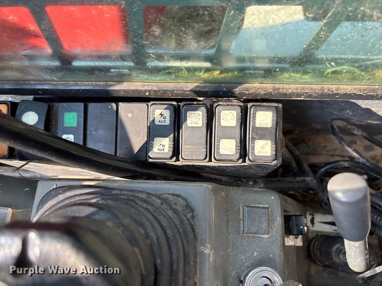 image for item DZ4567 2012 Takeuchi TL12 tracked skid steer loader