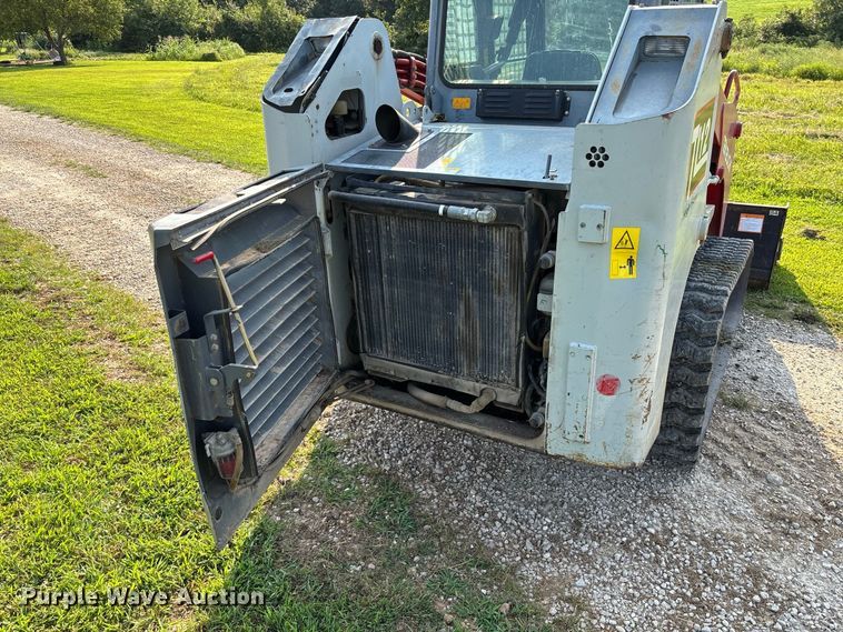 image for item DZ4567 2012 Takeuchi TL12 tracked skid steer loader