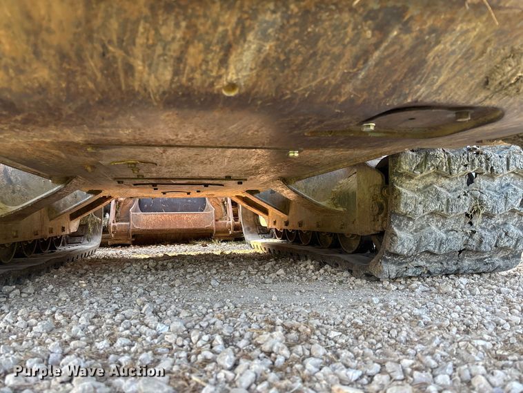 image for item DZ4567 2012 Takeuchi TL12 tracked skid steer loader