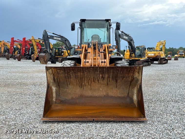 image for item DZ4574 2013 Case 721F wheel loader