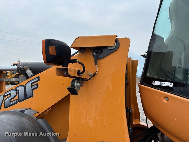 image for item DZ4574 2013 Case 721F wheel loader