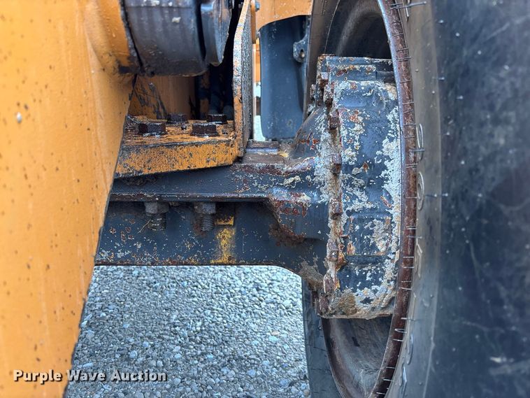 image for item DZ4574 2013 Case 721F wheel loader