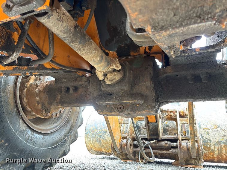 image for item DZ4574 2013 Case 721F wheel loader