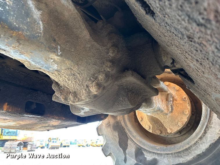 image for item DZ4574 2013 Case 721F wheel loader