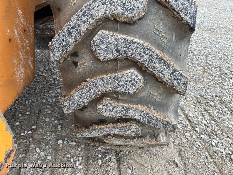 image for item DZ4574 2013 Case 721F wheel loader