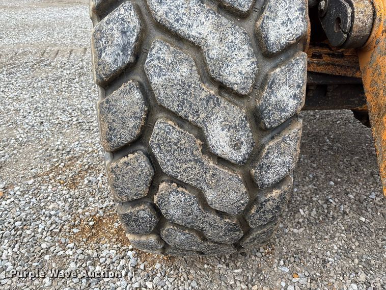 image for item DZ4574 2013 Case 721F wheel loader