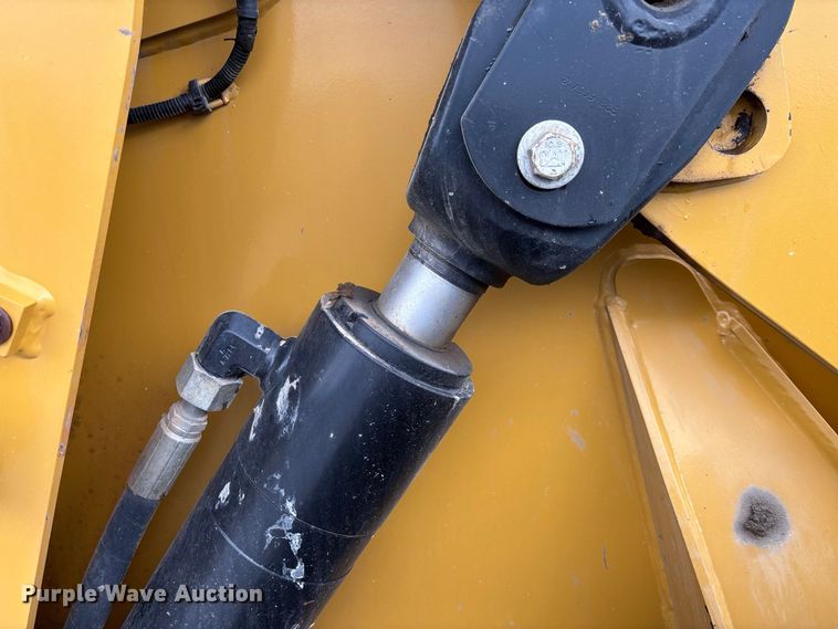 image for item DZ4575 2019 Caterpillar 930M wheel loader