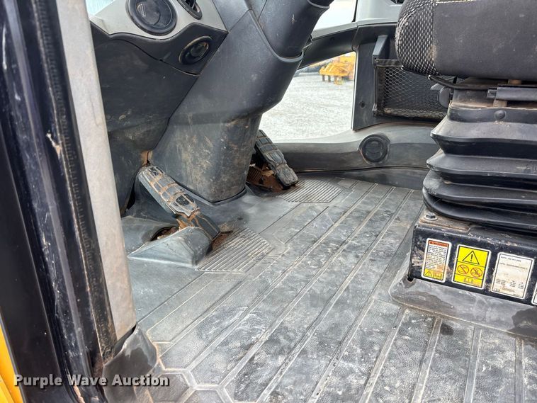 image for item DZ4575 2019 Caterpillar 930M wheel loader