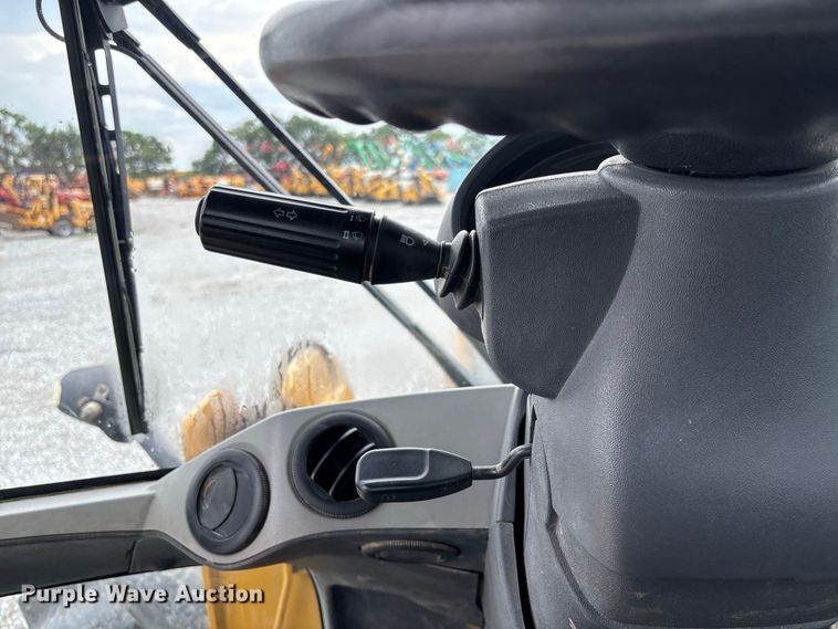 image for item DZ4575 2019 Caterpillar 930M wheel loader