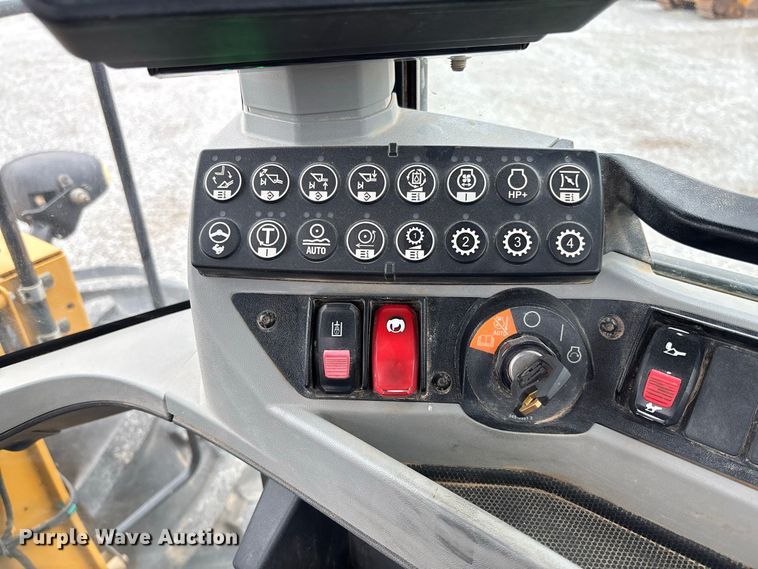 image for item DZ4575 2019 Caterpillar 930M wheel loader