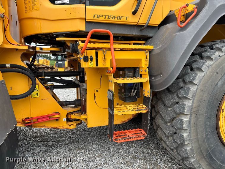image for item DZ4576 2020 Volvo L110H wheel loader