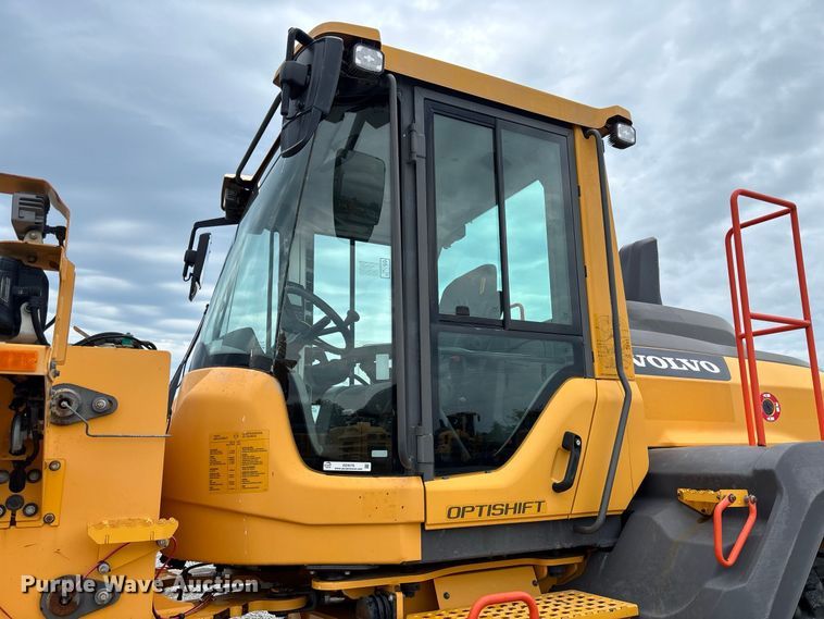 image for item DZ4576 2020 Volvo L110H wheel loader