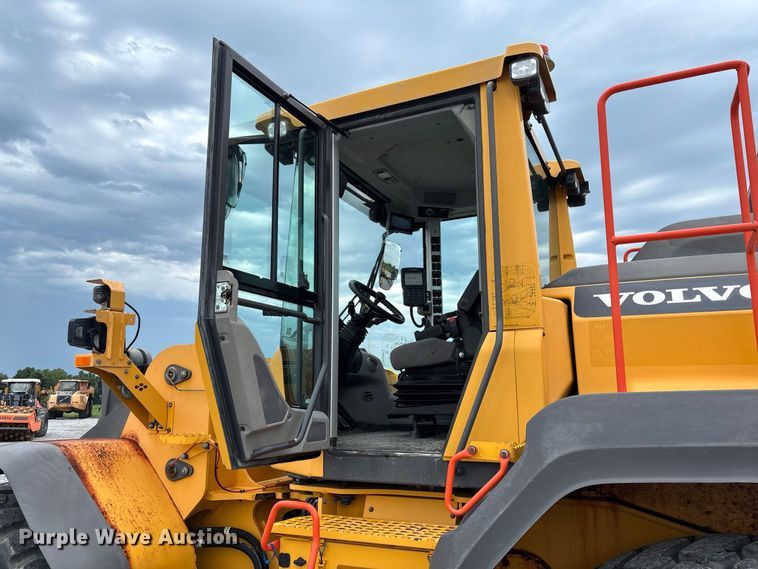 image for item DZ4576 2020 Volvo L110H wheel loader