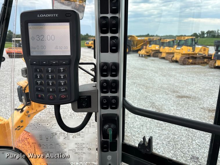 image for item DZ4576 2020 Volvo L110H wheel loader