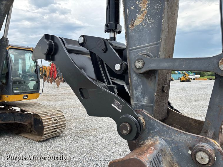image for item DZ4577 2019 John Deere 350G LC excavator