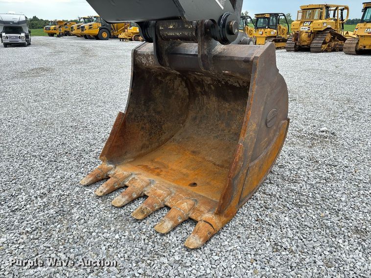 image for item DZ4577 2019 John Deere 350G LC excavator
