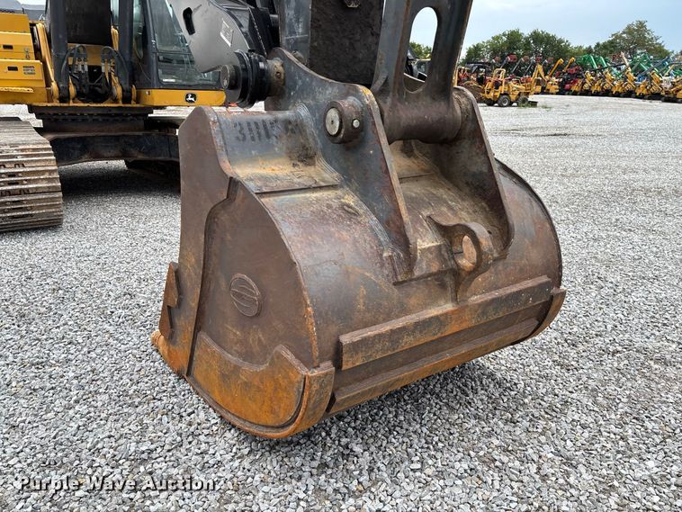 image for item DZ4577 2019 John Deere 350G LC excavator
