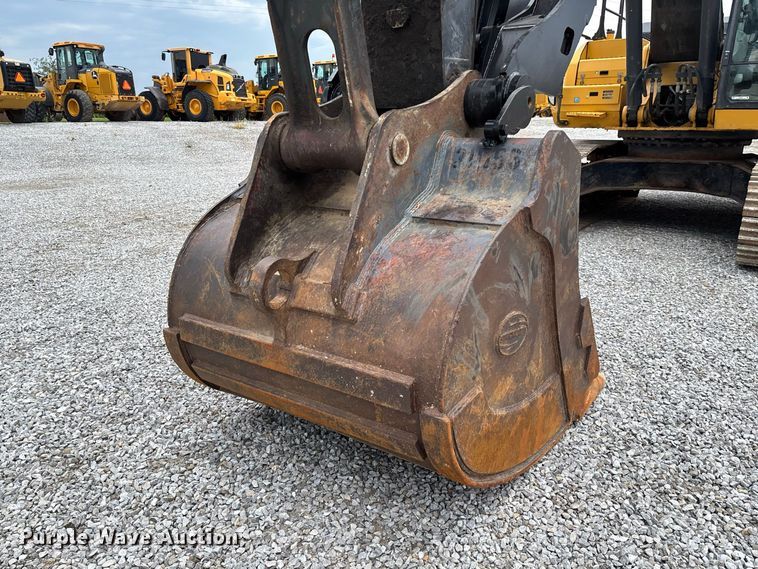 image for item DZ4577 2019 John Deere 350G LC excavator