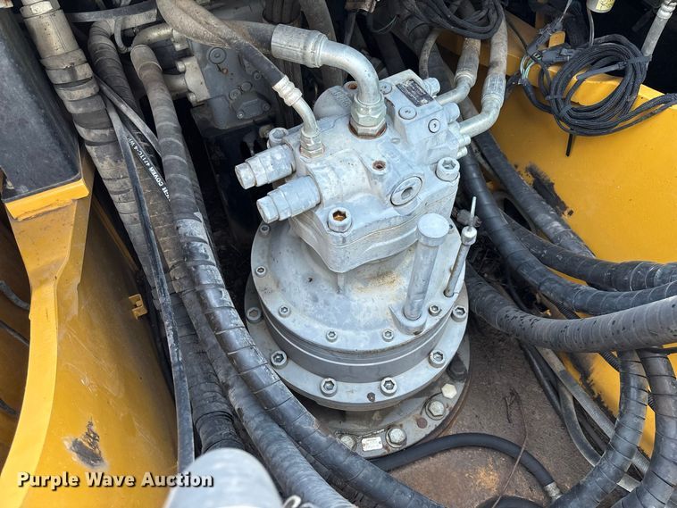 image for item DZ4577 2019 John Deere 350G LC excavator