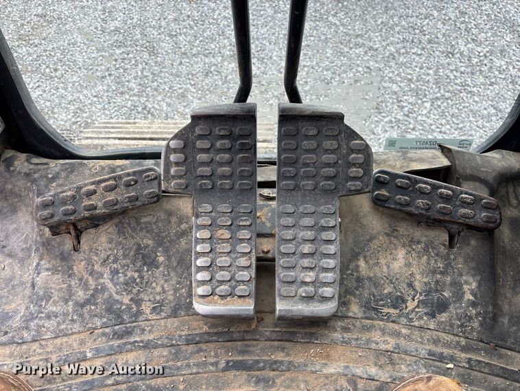 image for item DZ4577 2019 John Deere 350G LC excavator