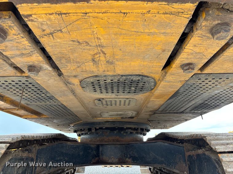 image for item DZ4577 2019 John Deere 350G LC excavator