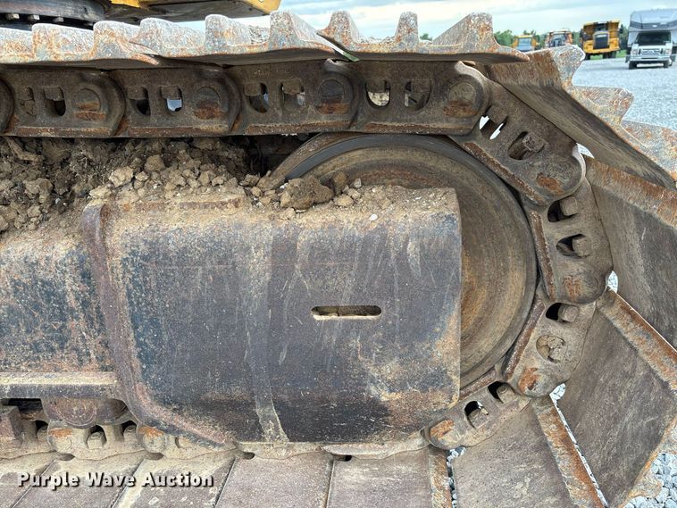 image for item DZ4577 2019 John Deere 350G LC excavator