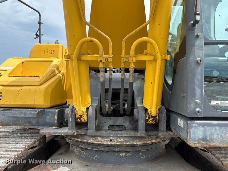 image for item DZ4578 Kobelco SK260LC-10 excavator