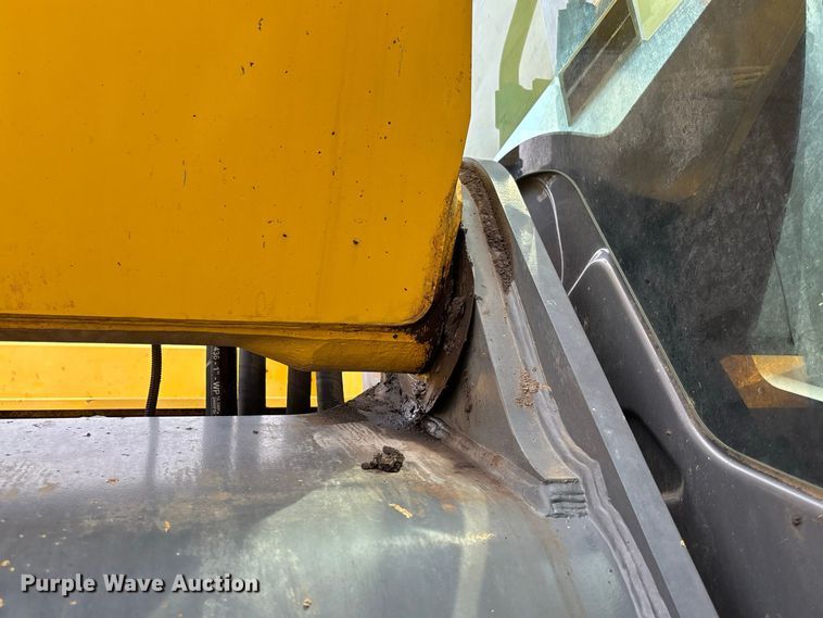 image for item DZ4578 Kobelco SK260LC-10 excavator
