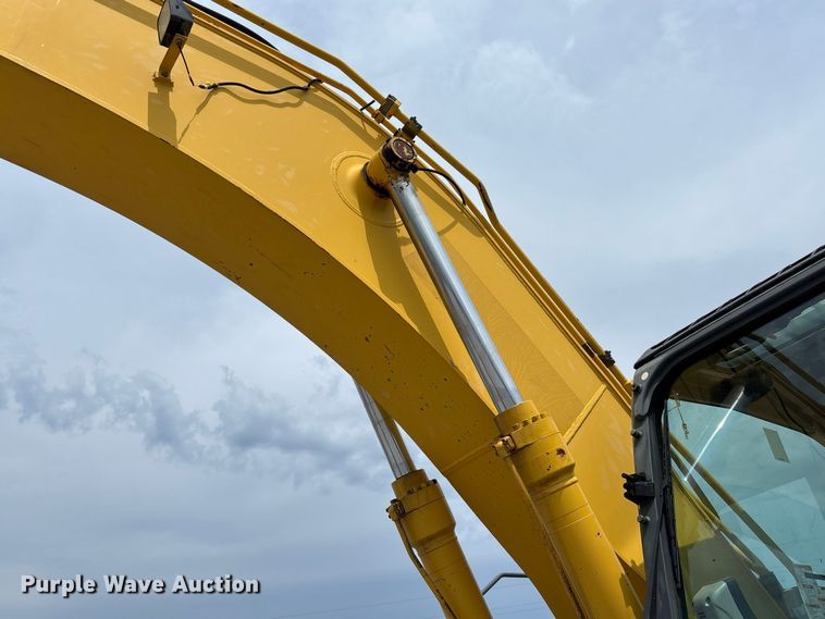 image for item DZ4578 Kobelco SK260LC-10 excavator