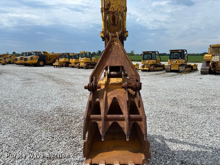 image for item DZ4578 Kobelco SK260LC-10 excavator