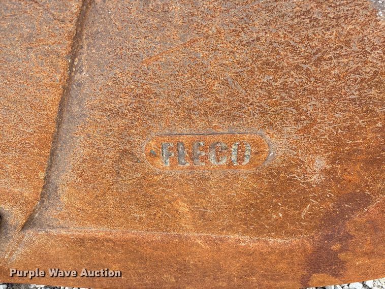 image for item DZ4578 Kobelco SK260LC-10 excavator